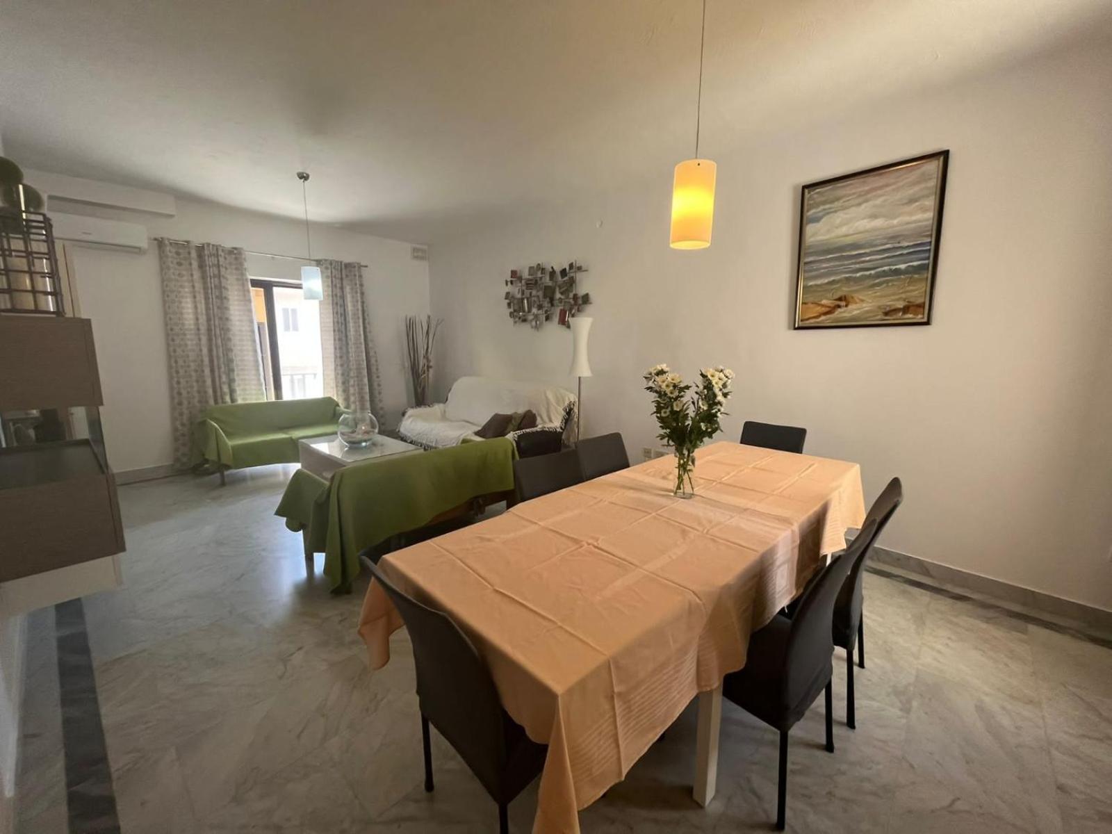 Xl Spacious Apartment, 4-br In Area, Walk To Sliema - St Julian's * Gzira