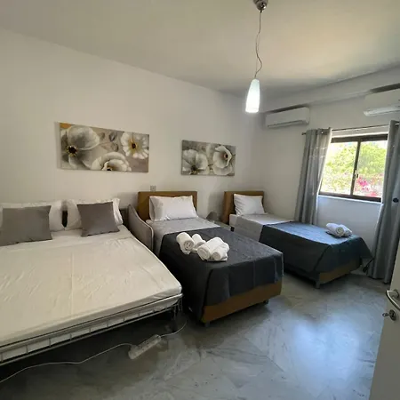 Xl Spacious Apartment, 4-Br Home In Central Area, Walk To Sliema - St Julian'S Gzira Extérieur photo