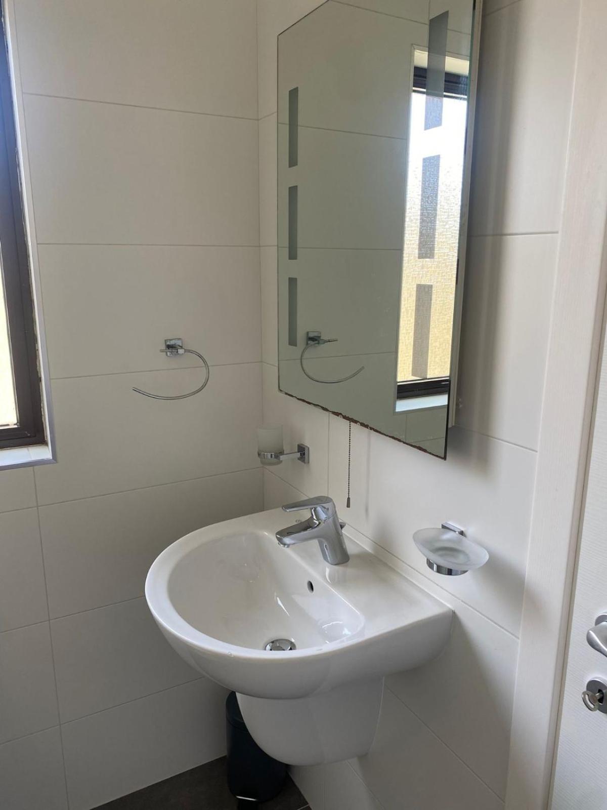 Xl Spacious Apartment, 4-br In Area, Walk To Sliema - St Julian's Gzira